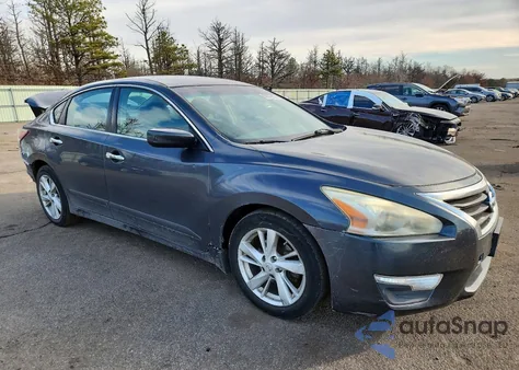 2013 Nissan Altima 2.5 z USA, uszkodzony, nr VIN 1N4AL3AP0DC906958